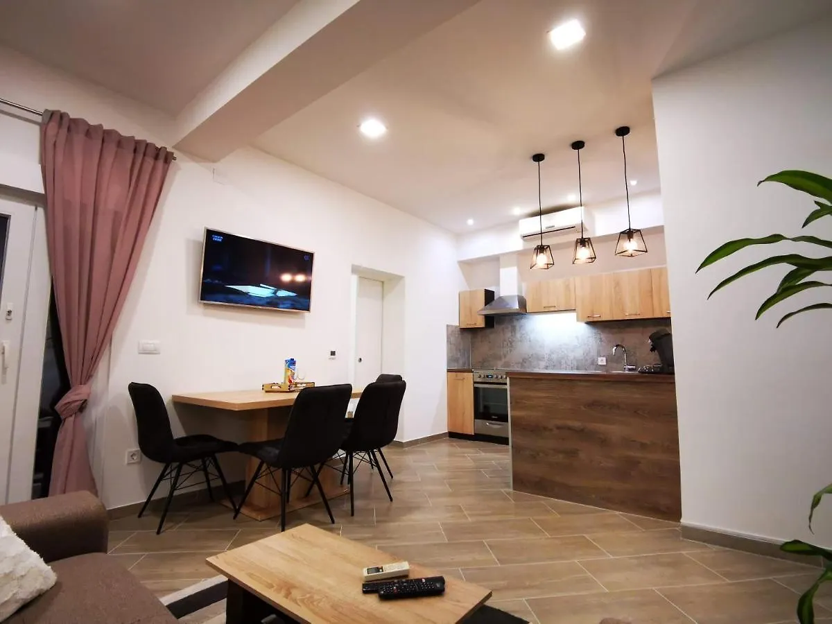 Apartment Dante Fažana