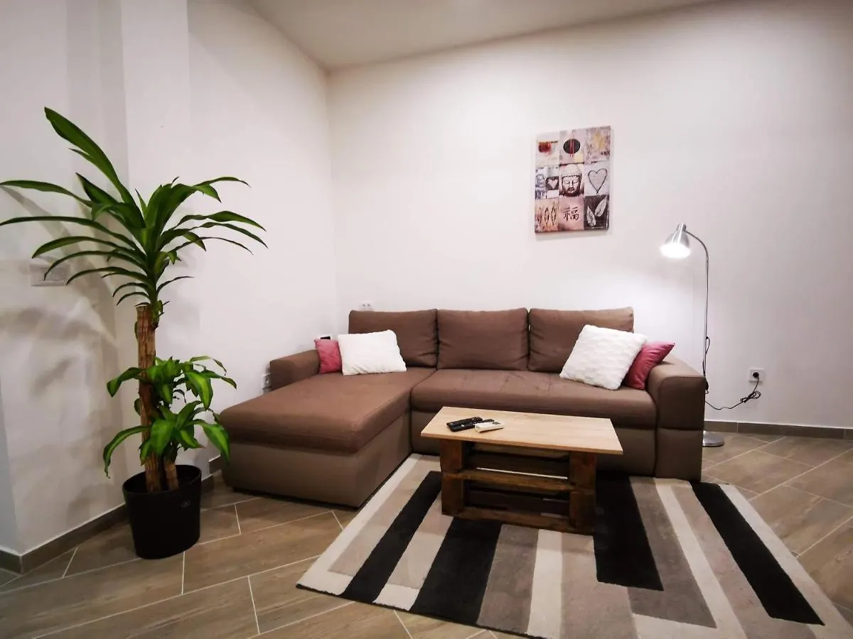 Apartment Dante Fažana